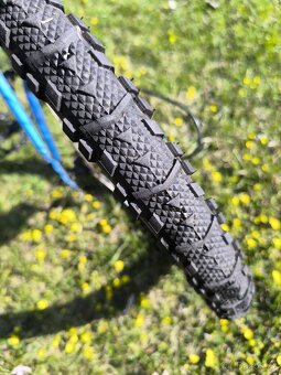 Kolo Author Matrix vel 24 - 4