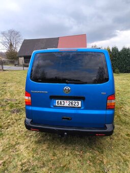 Volkswagen Transporter T5 - 4