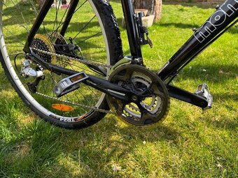 Pánské trekové kolo Mongoose - Crossway 450 - 4
