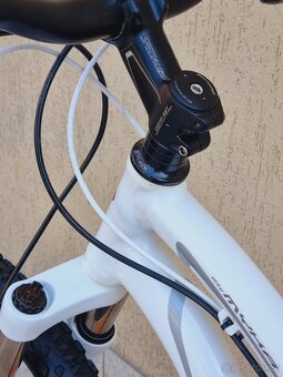 #71 Zánovni Specialized Myka Elite, pro 155-170cm - 4