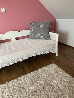 Postel sedačka z IKEA s matrací - 4