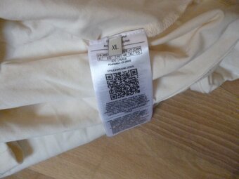 krásné triko Guess vel.XL - 4