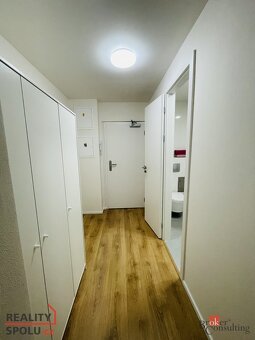 Pronájem, byty/1+kk, 24 m2, Čenětická 2413/1, 14900 Praha, H - 4
