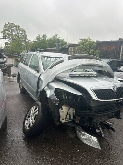 ŠKODA OCTAVIA 2 fACELIFT 1,6 TDI 77 KW - 4