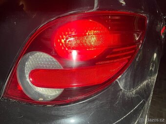 zadní světla Mercedes w251 r-class - 4
