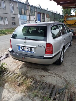 Škoda Octavia Combi 1.6. 74 kw RV. 1999 - 4