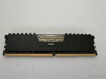 Deska s CPU i3 a 16GB Ram - 4