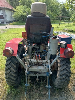 Prodám malotraktor 4x4 - 4