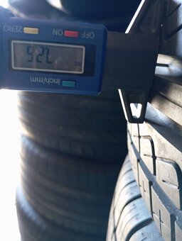 175/55/15 Pirelli Cinturato - 4