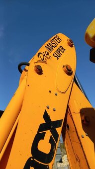 JCB 3 cx traktorbagr 4x4 - 4