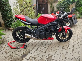 Triumph Speed triple 1050 - 4