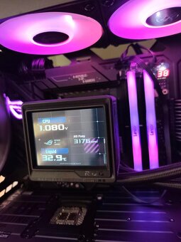 Herní PC Rtx 5090, AMD Ryzen 7 9800X3D - 4