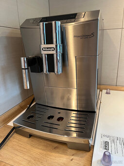 Kávovar De Longhi Prima Donna S De Luxe - TOP STAV - 4