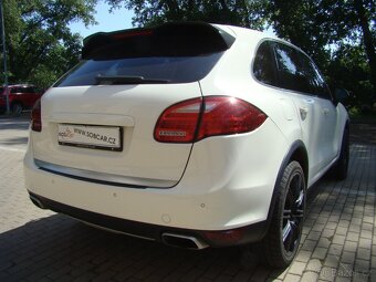 Porsche Cayenne 4.8i V8 ČR - 4