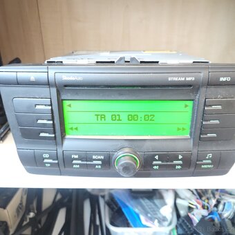 ŠKODA STREAM MP3 CD OCTAVIA II - 4