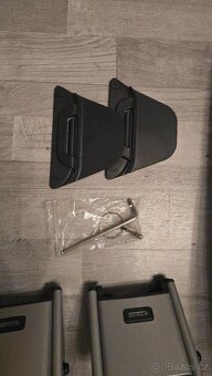 Cyklosedačka Thule Yepp Maxi černá, držáky na 2 kola - 4