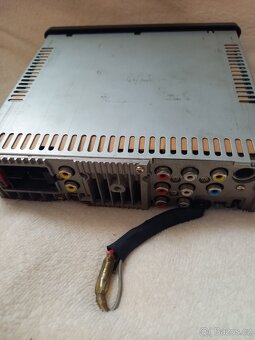 3 X autoradio - 4