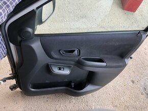 Subaru Justy G3X dveře bez koroze - 4