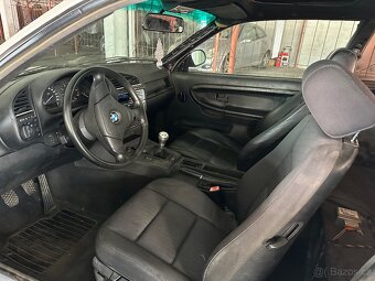 Bmw e36 323i coupe - 4