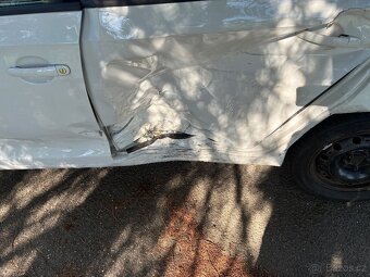 Škoda Rapid rv2016 , 1.4tdi , najeto 155tis.km pojízdné - 4