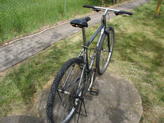 Horské kolo TREK 850 - 4