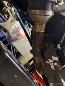 MV Agusta Brutale 750S výfuky - 4