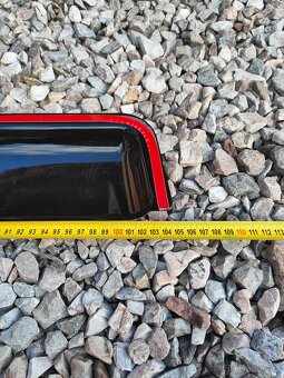 Plastovy kryt nad bocni oteviraci okno dodavky - 4