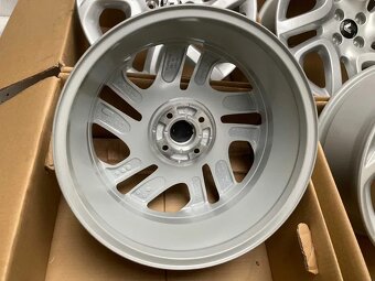 Hlinikova kola renault Captur.Clio 4x100 R17- NOVÁ - 4