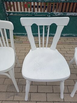 3x židle - 4