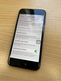 iPhone 7 Jet Black - 4