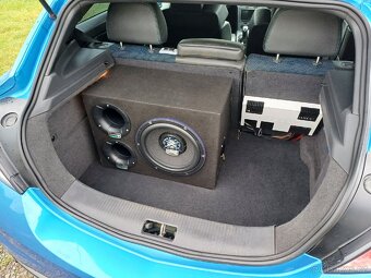 Subwoofer Emphaser EX12T4 v bassreflexové ozvučnici - 4