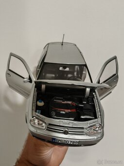 Model golf 4 gti - 4