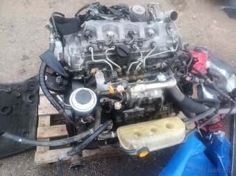 Prodám komplet nastrojený motor Toyota - 4