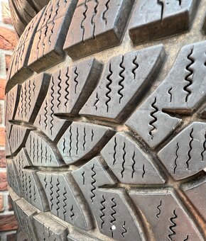 205/55 R16 91H zimní pneumatiky GoodYear (1921) - 4