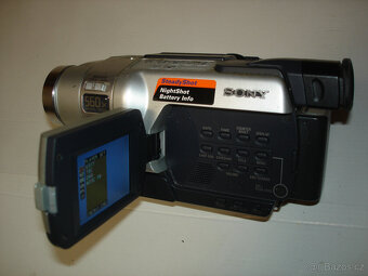 prodám kameru Sony CCD TR-TRV418E - 4