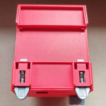 DVA EMOB M 3P 255 FM PC: 20 498,27 Kč - 4