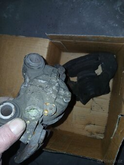 Peugeot 205 brzdy - 4