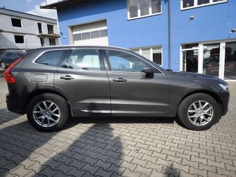 Volvo XC60, 2.0i B5 AWD Momentum Pro - 4
