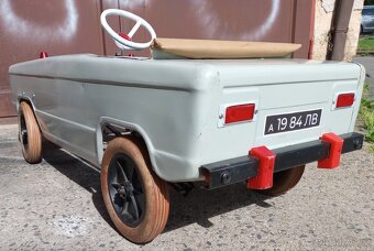 Šlapací autíčko Vaz. - 4