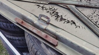 Škoda 100 kapota - 4