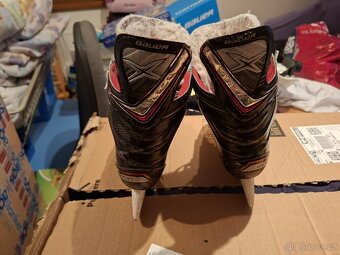 Brusle Bauer Vapor X500 - 4