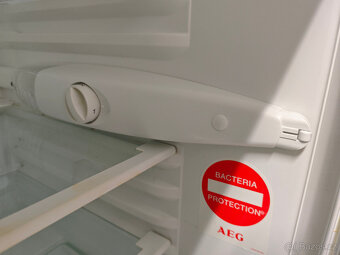 Chladnička AEG Santo - 4