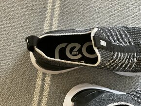 Nové sportovní boty Nike - 4