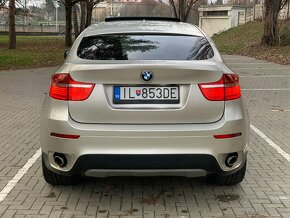 BMW X6 xDrive 30d 245k - 4