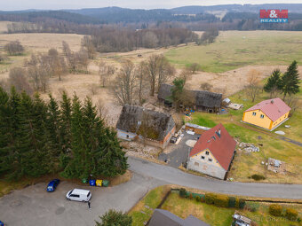 Prodej pozemku a staveb, Hradecká u Jindřichovic, 3004 m², - 4