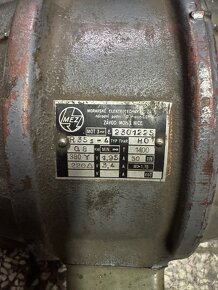 Elektromotor MEZ 0,8 kW 1400 ot./min. - 4