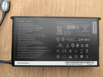 Dokovaci stanice Thinkpad Thunderbolt 3 Workstation Dock - 4
