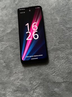 Zbrusunový plně funkční T- phone Pro levně. - 4