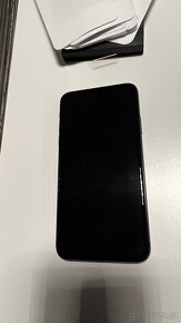 iPhone 11 PRO Max 256 GB - 4