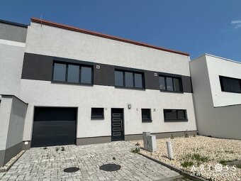 Prodej moderního rodinného domu CP 152 m2 s garáží -  ulice  - 4